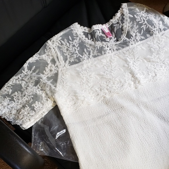 Women Tops/Blouse Elegant Embroidery Lace Chiffon - Picture 6 of 8